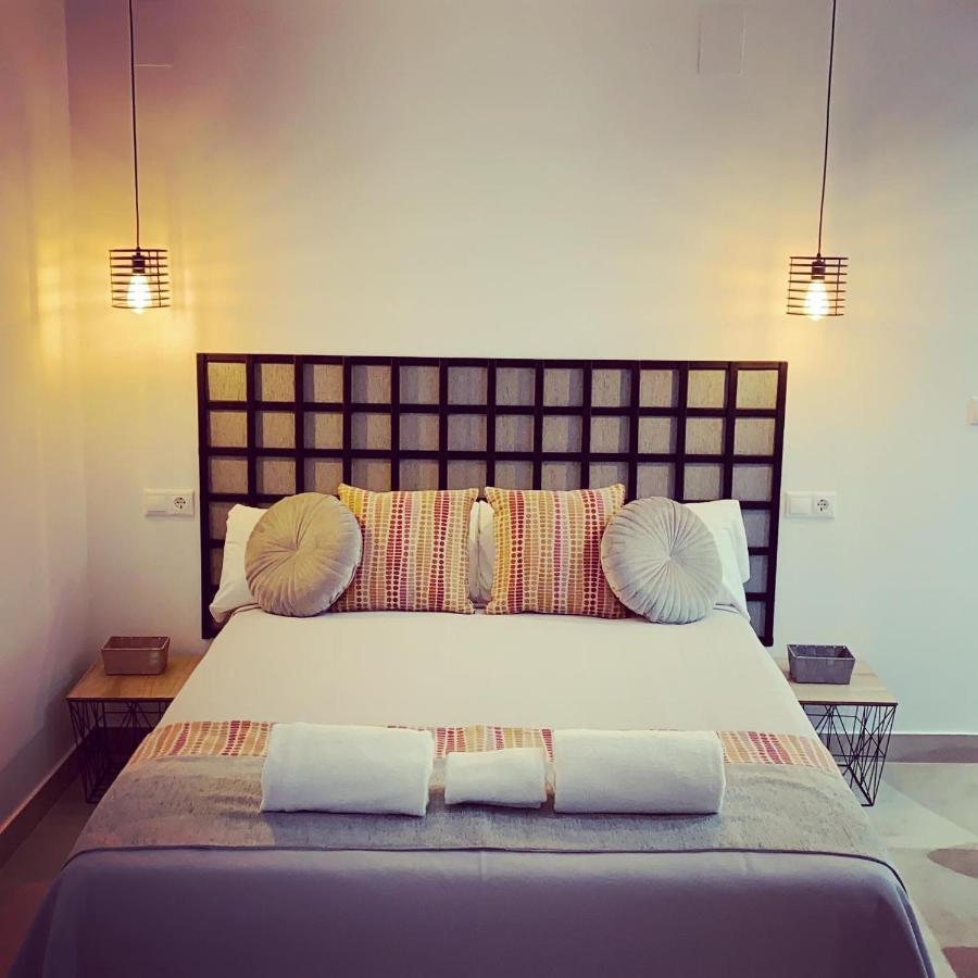 Apartamentos La Estacion M&S Albacete Eksteriør billede
