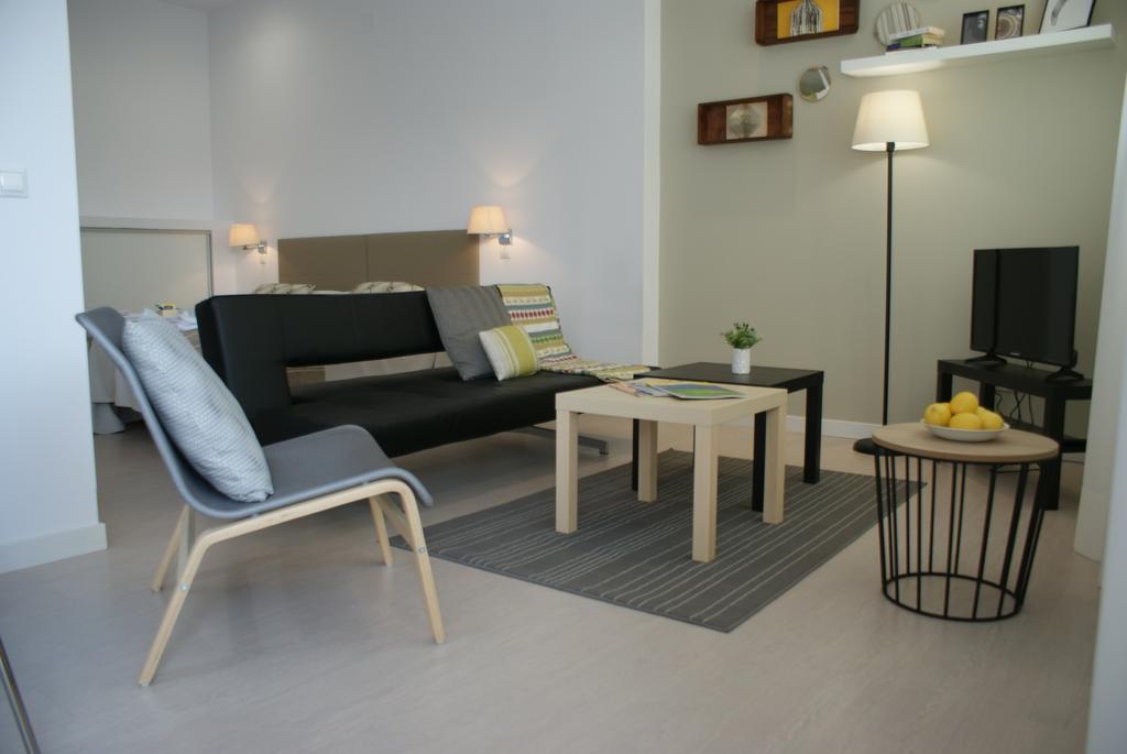 Apartamentos La Estacion M&S Albacete Værelse billede