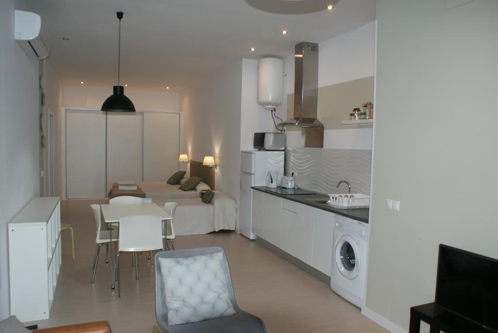 Apartamentos La Estacion M&S Albacete Eksteriør billede