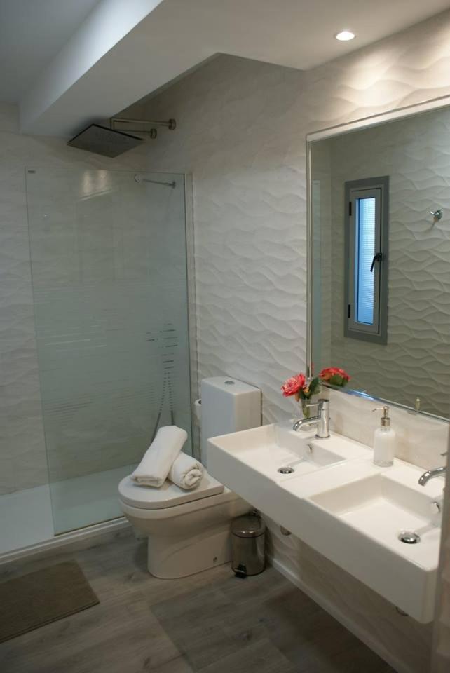 Apartamentos La Estacion M&S Albacete Eksteriør billede